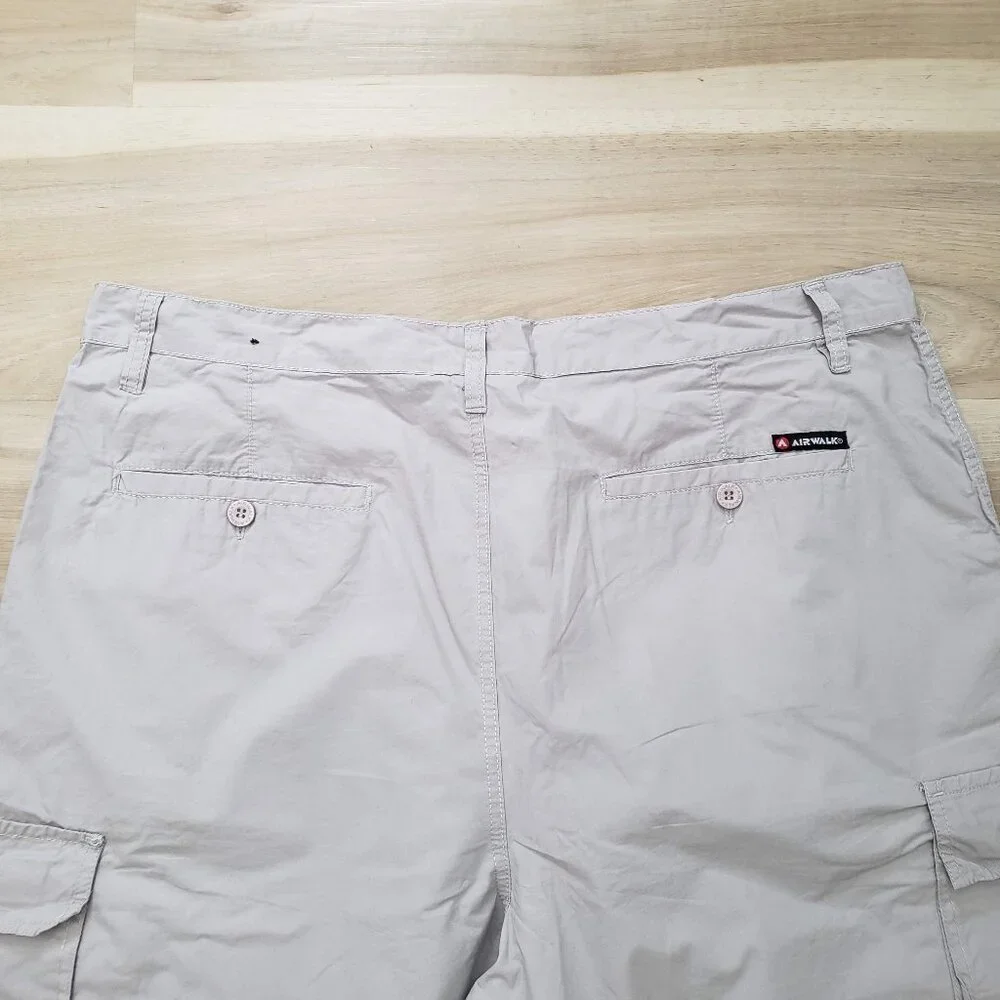 Airwalk Men's Cargo Shorts Khaki Tan Brown Size 38